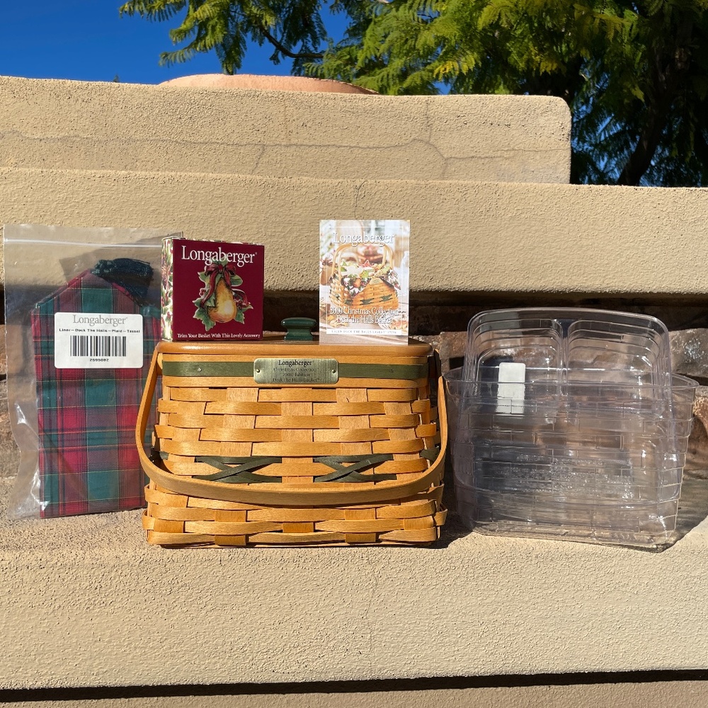 Longaberger 2000 Christmas Collection Deck the Halls Basket Combo